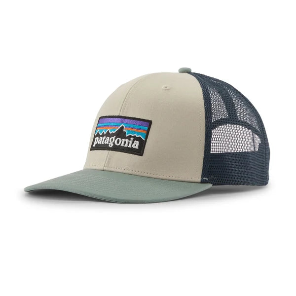 Patagonia P-6 Logo Trucker - Pumice