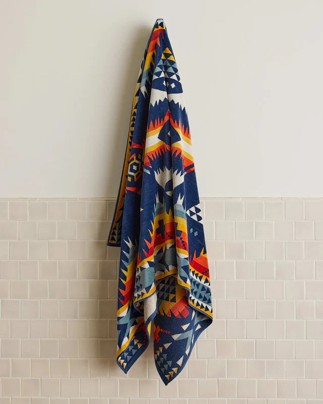 Pendleton Oversized Towel - Nehalem Navy