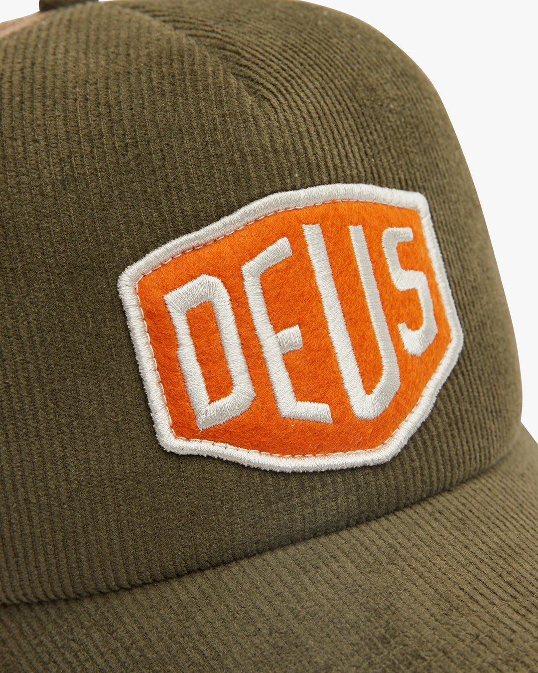 Deus Shield Cord Trucker - Olive