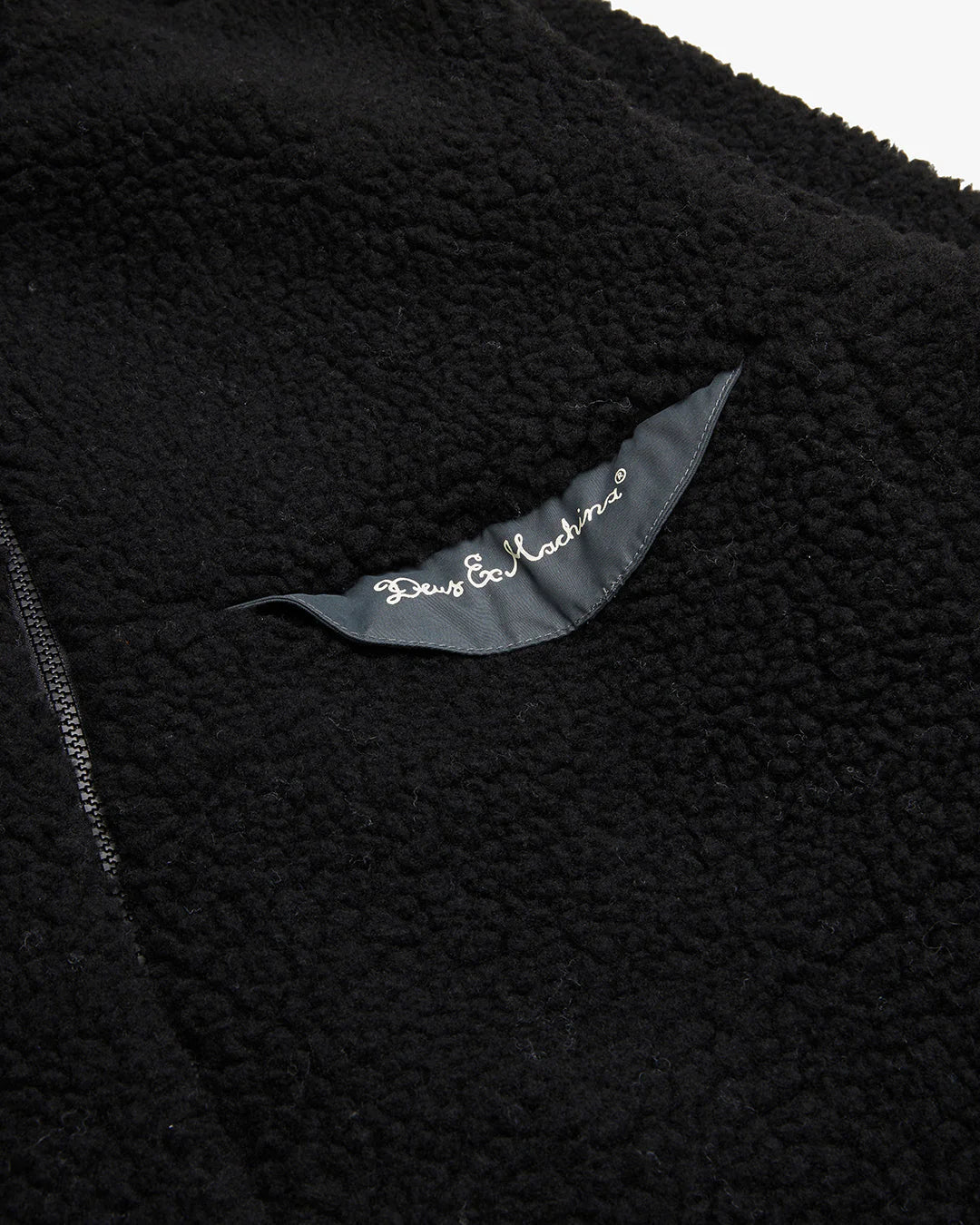 Deus Barrens Jacket - Black / Dusty Olive