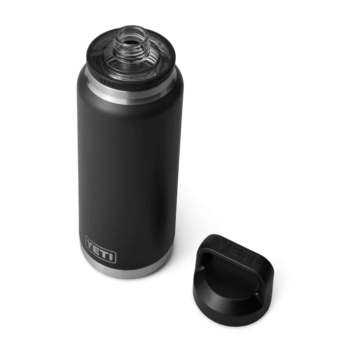 Yeti Rambler 26oz Chug Bottle - Black