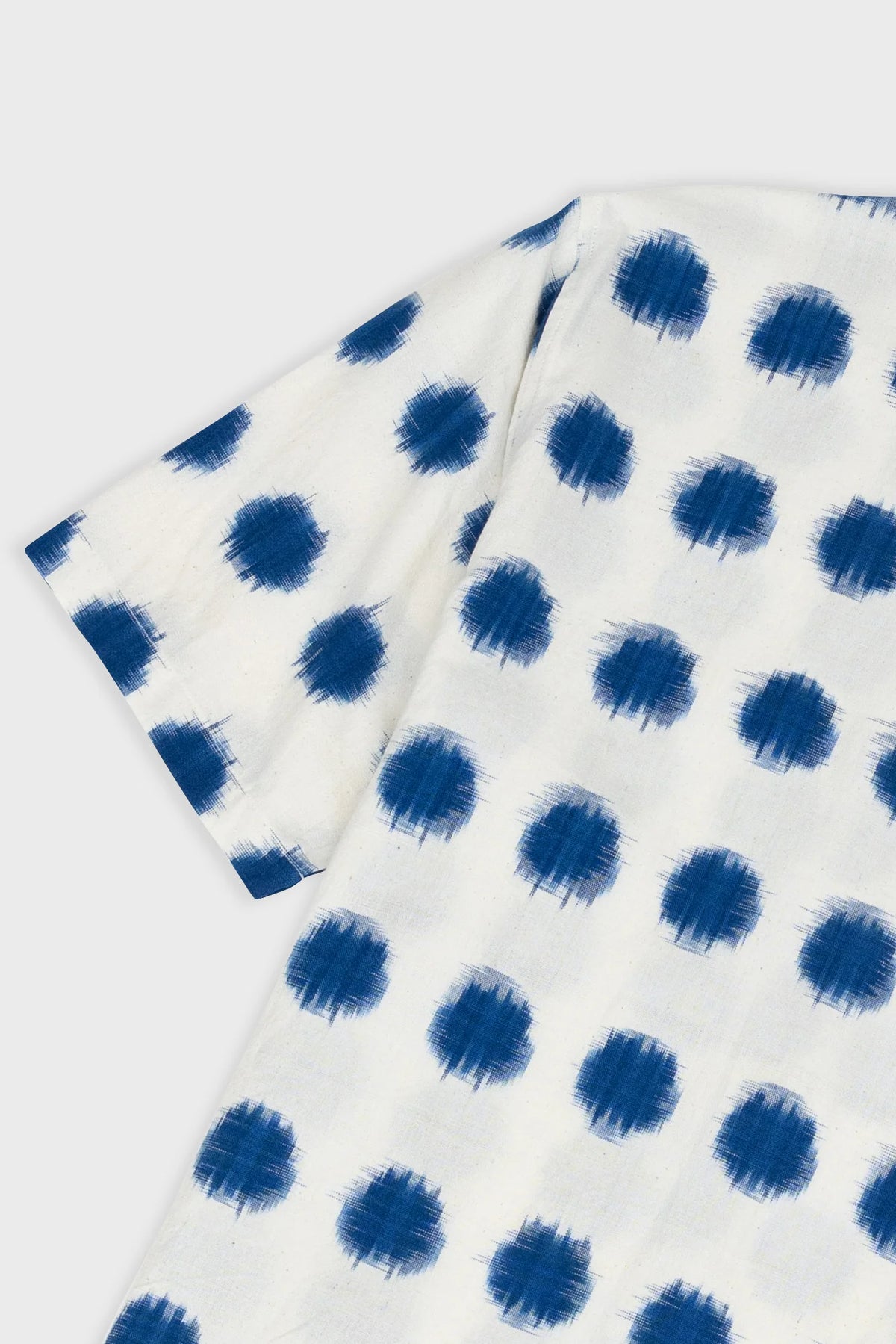 Folk Gabe Shirt - Ecru Ikat