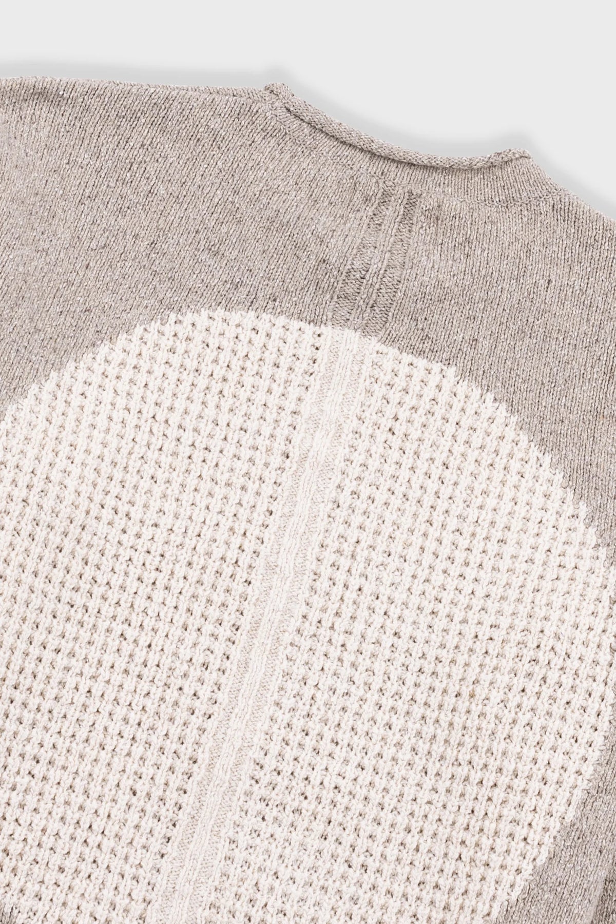 Folk Slouch Crew - Natural Circle