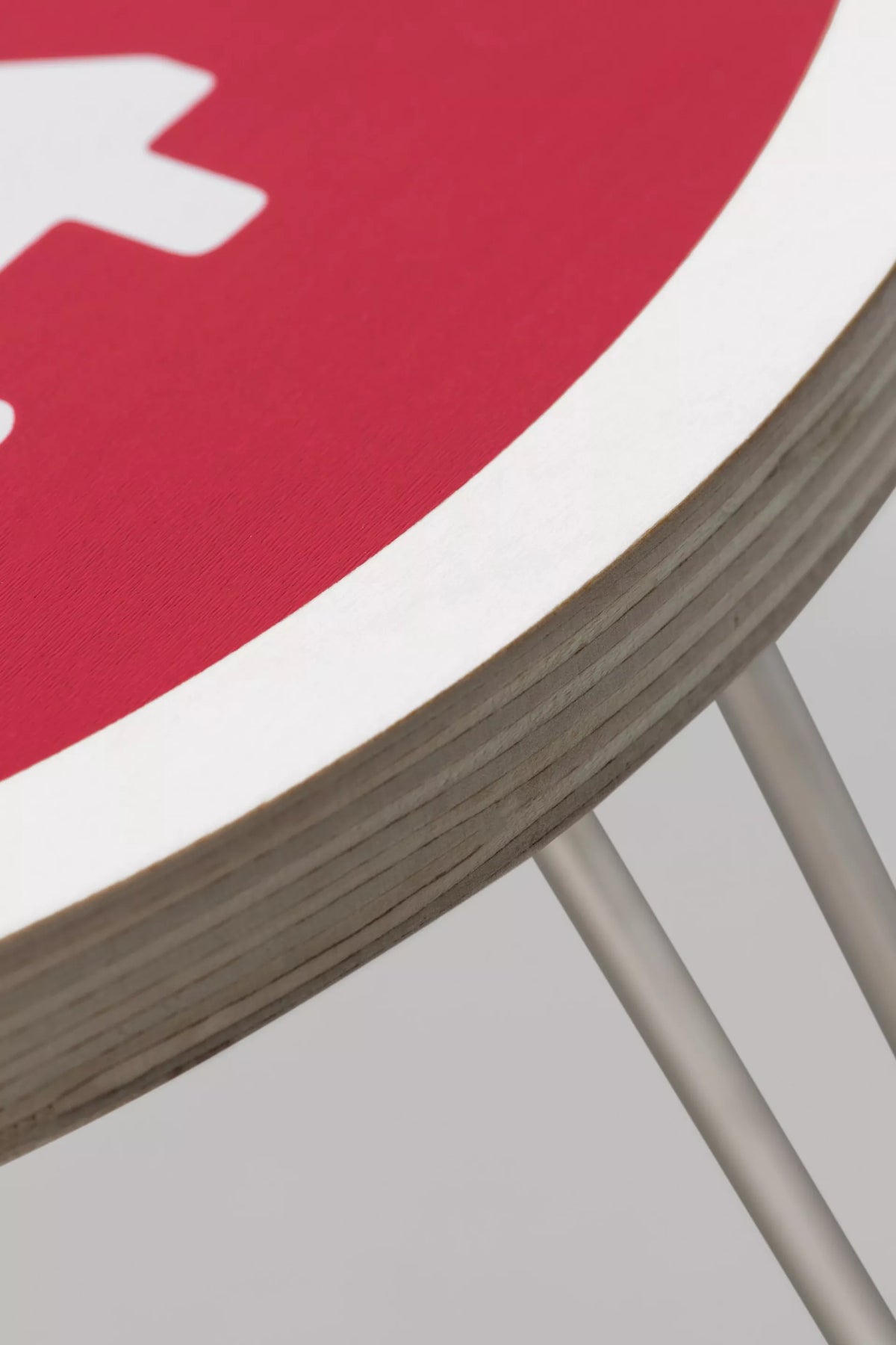 Carhartt WIP Heart Folding Table - Scarlet / White
