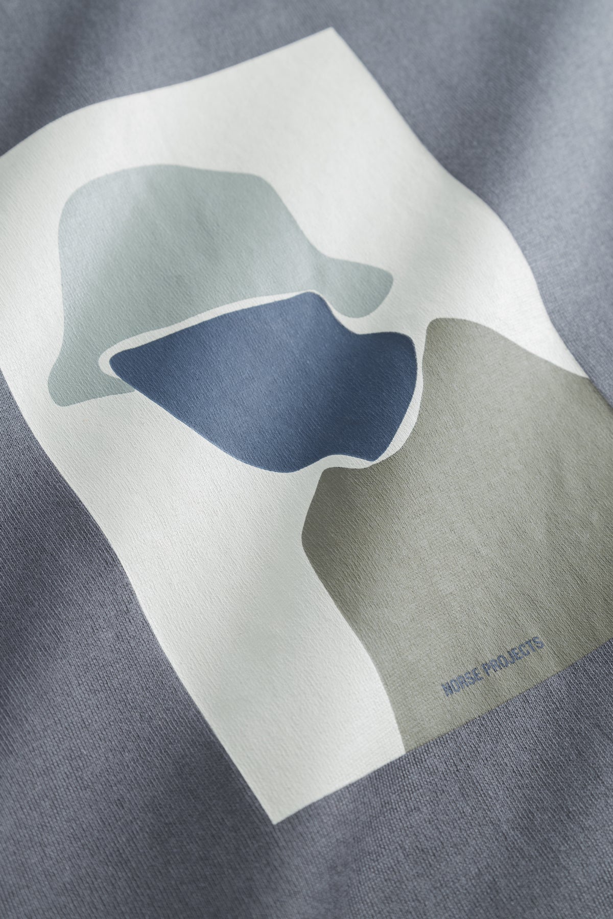 Norse Projects Johannes Bucket Hat Print T-Shirt - Magnet Grey