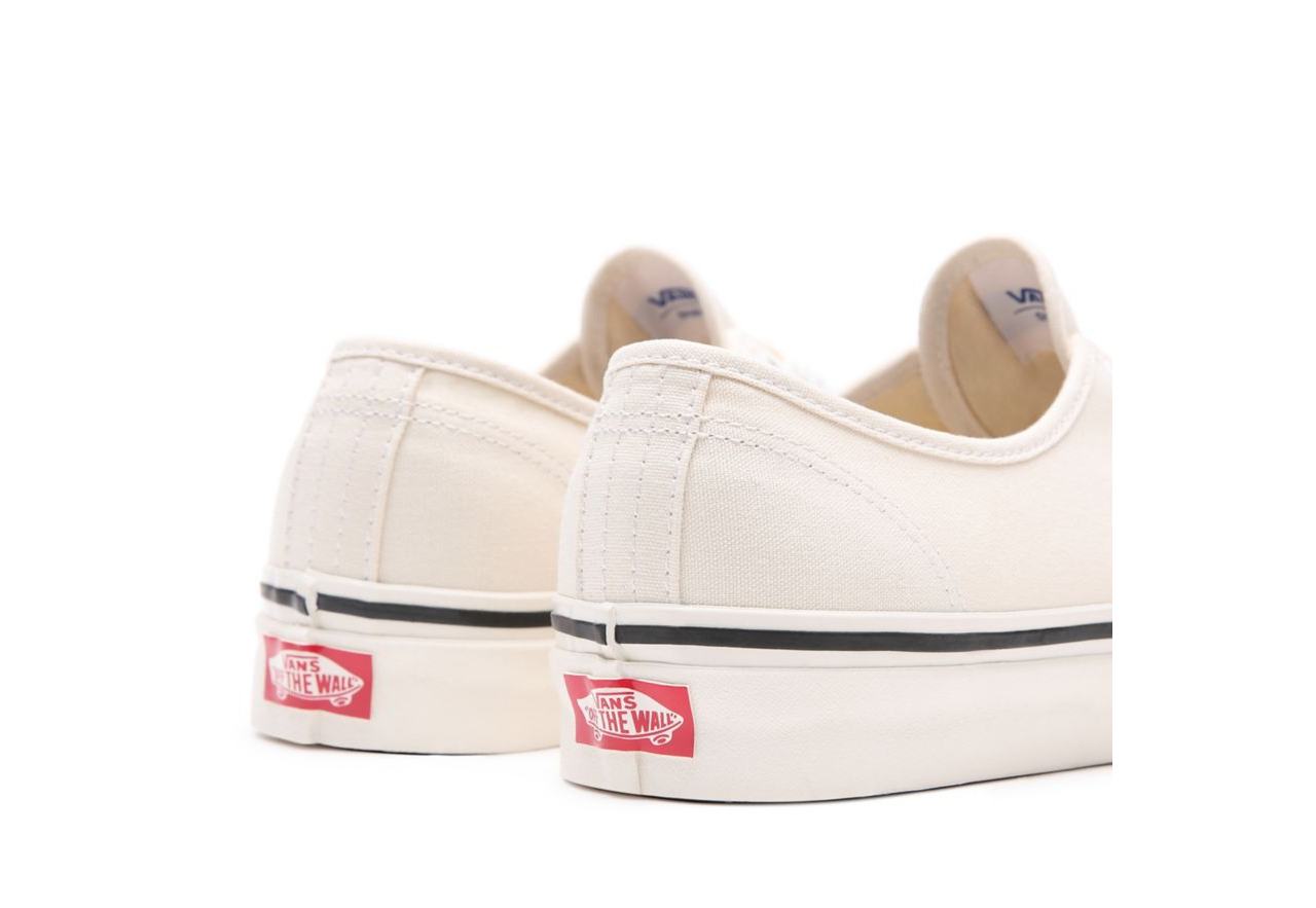 Ua authentic 2025 44 dx