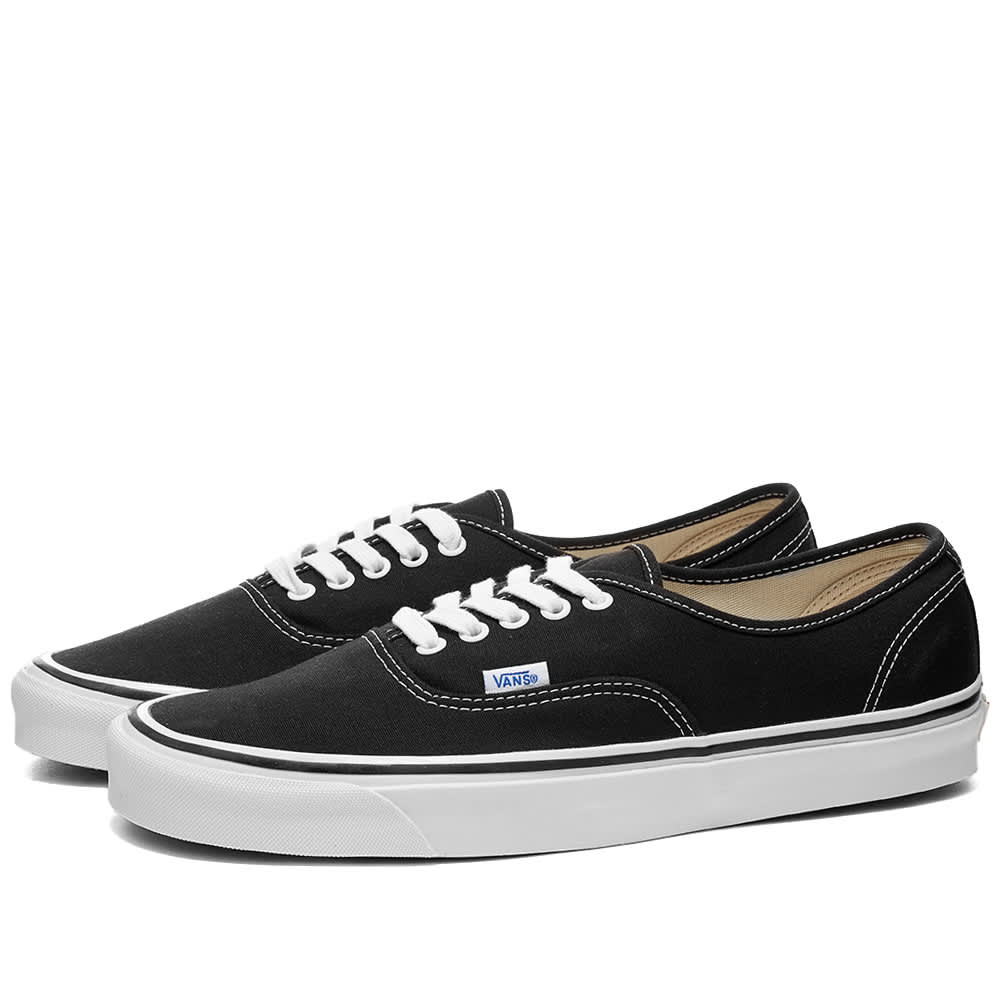 Vans UA Authentic 44 DX - Black / White