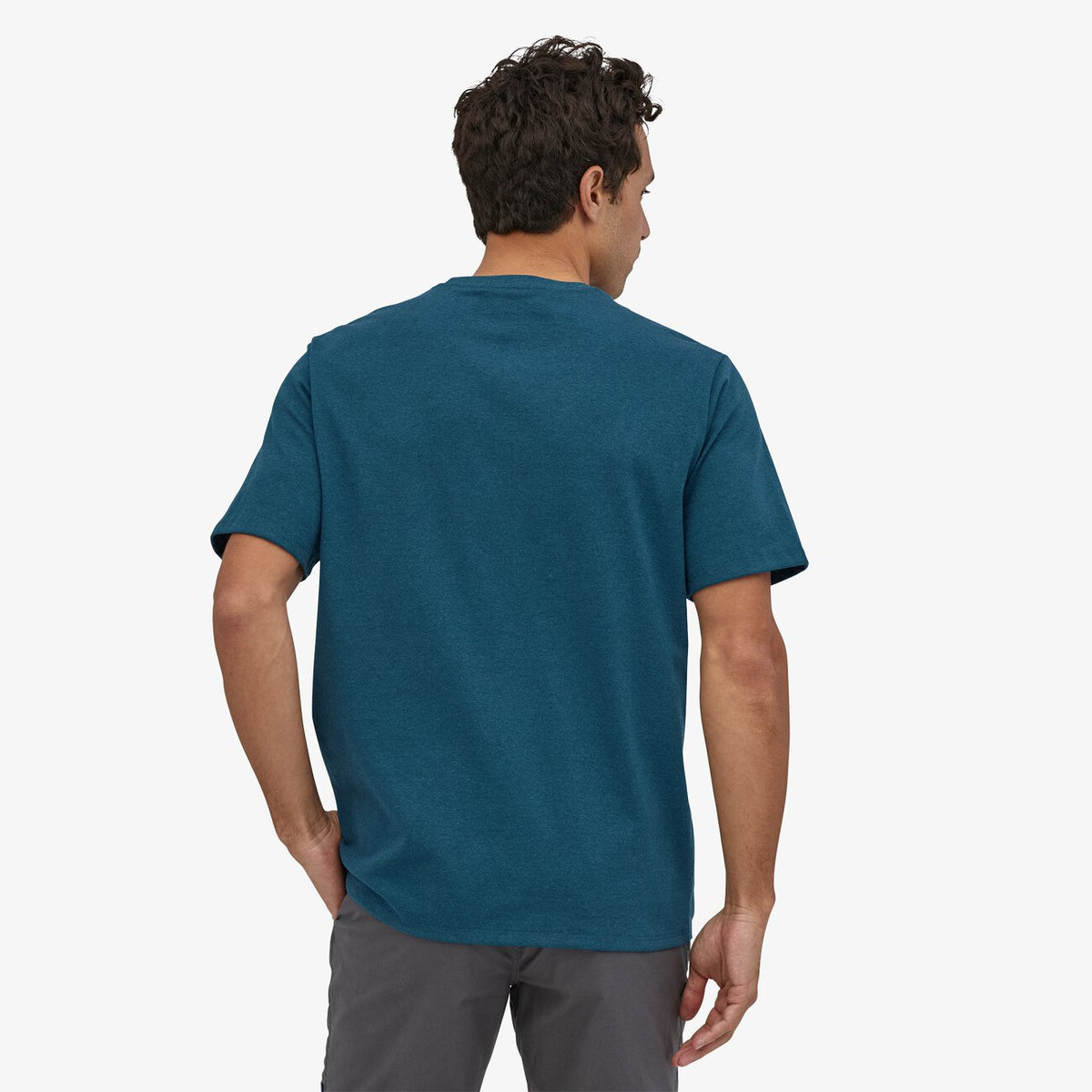 Patagonia P-6 Label Pocket T-Shirt - Abalone Blue