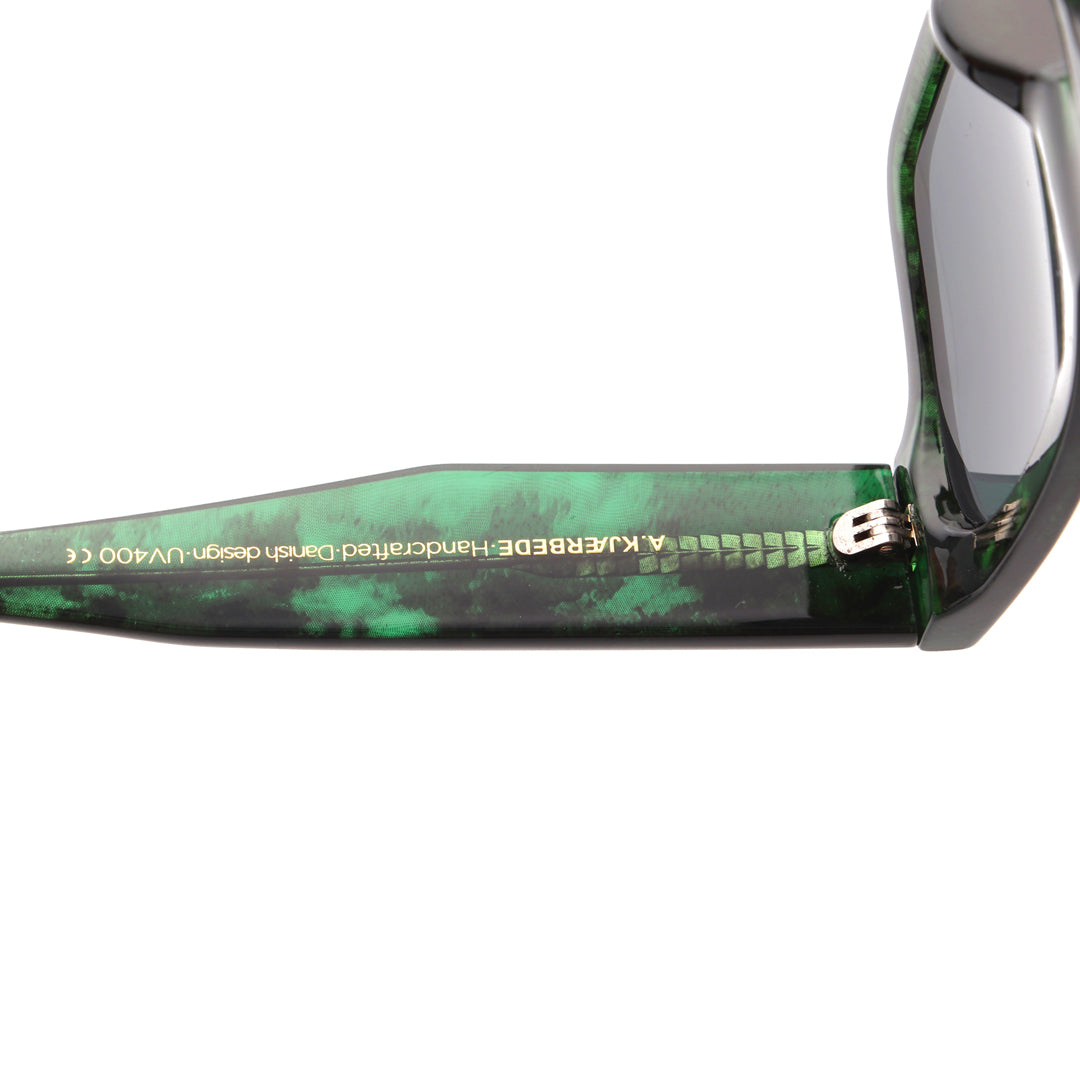 A Kjaerbede Agnes Sunglasses - Green Marble Transparent