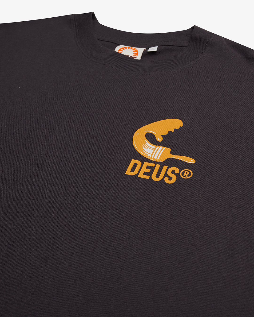 Deus Noosa Address T-Shirt - Anthracite