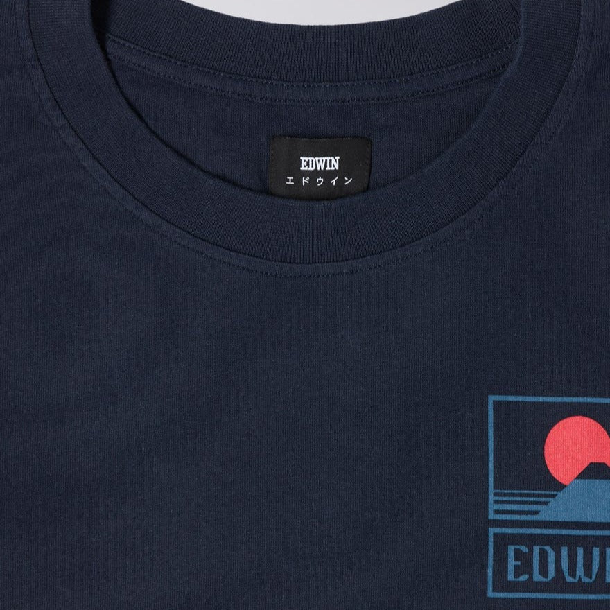 Edwin Sunset On Mt Fuji T-Shirt - Navy Blazer