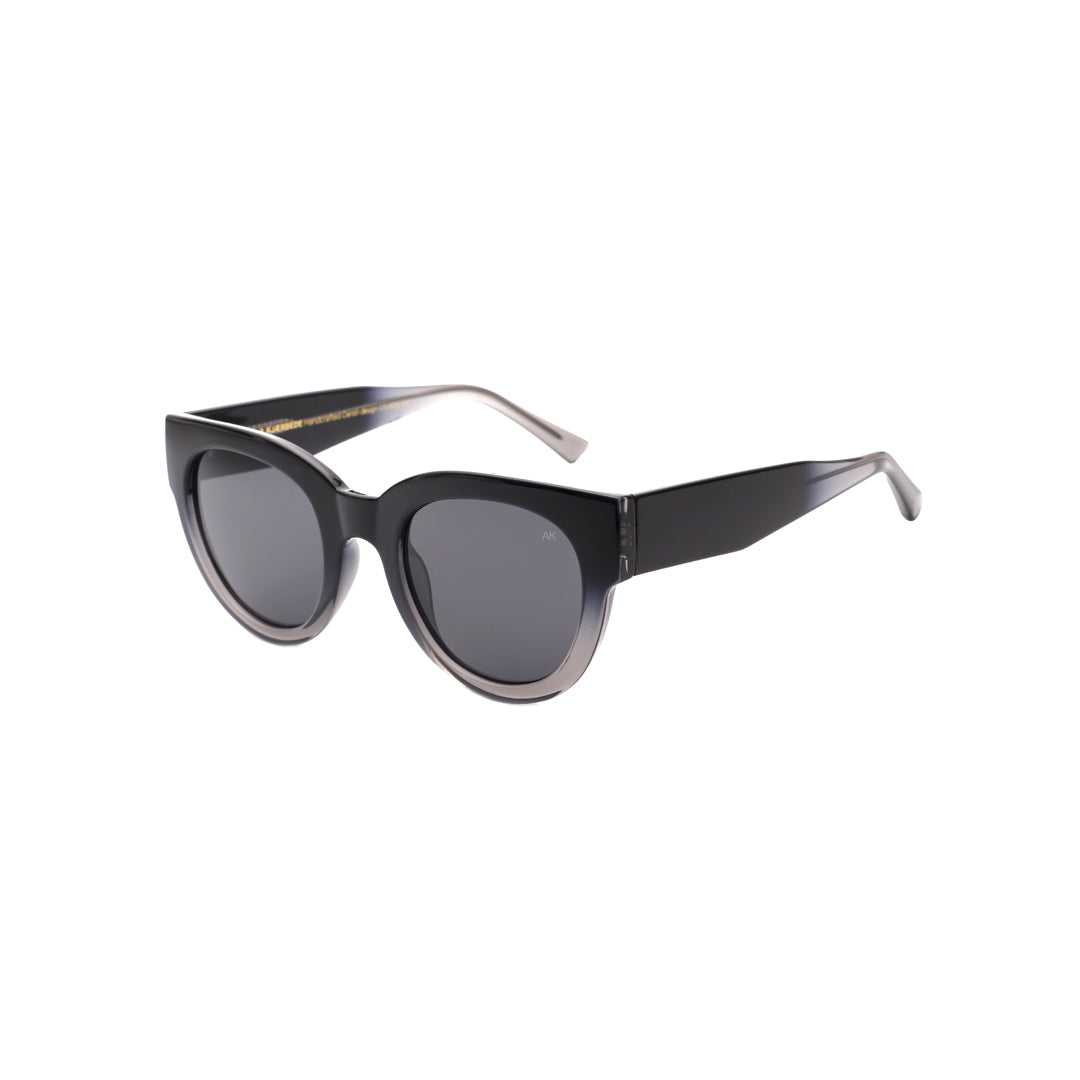 A Kjaerbede Lilly Sunglasses - Black / Grey Transparent