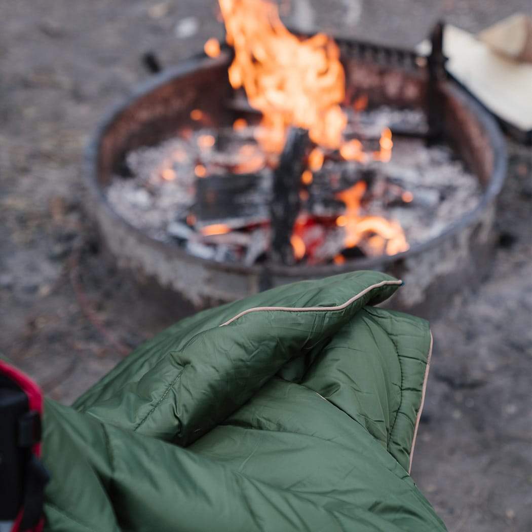 Rumpl Solid Puffy Blanket - Cypress