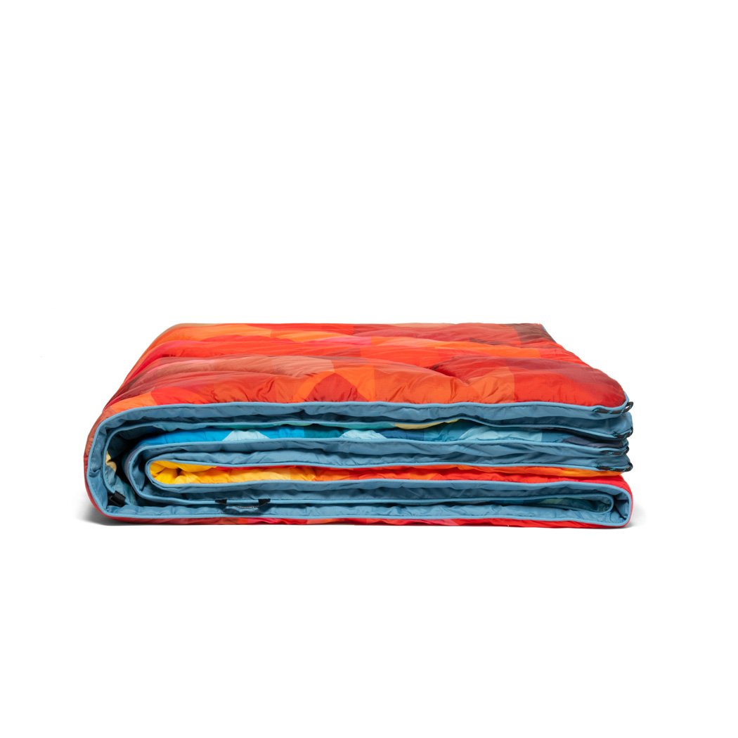 Rumpl Original Puffy Blanket - Geo