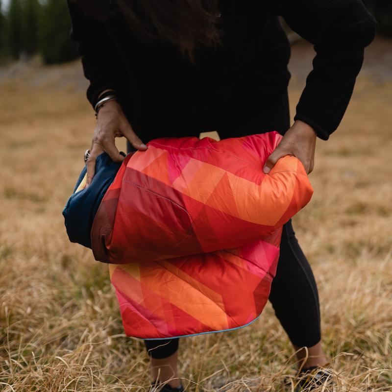 Rumpl Original Puffy Blanket - Geo