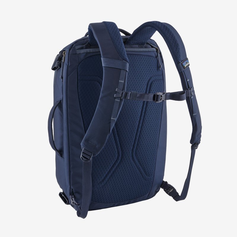 Buy The Patagonia Tres Pack 25L Classic Navy / Dolomite Blue